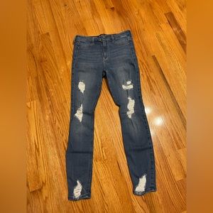 Hollister High Rise Jean Legging | Size 7
